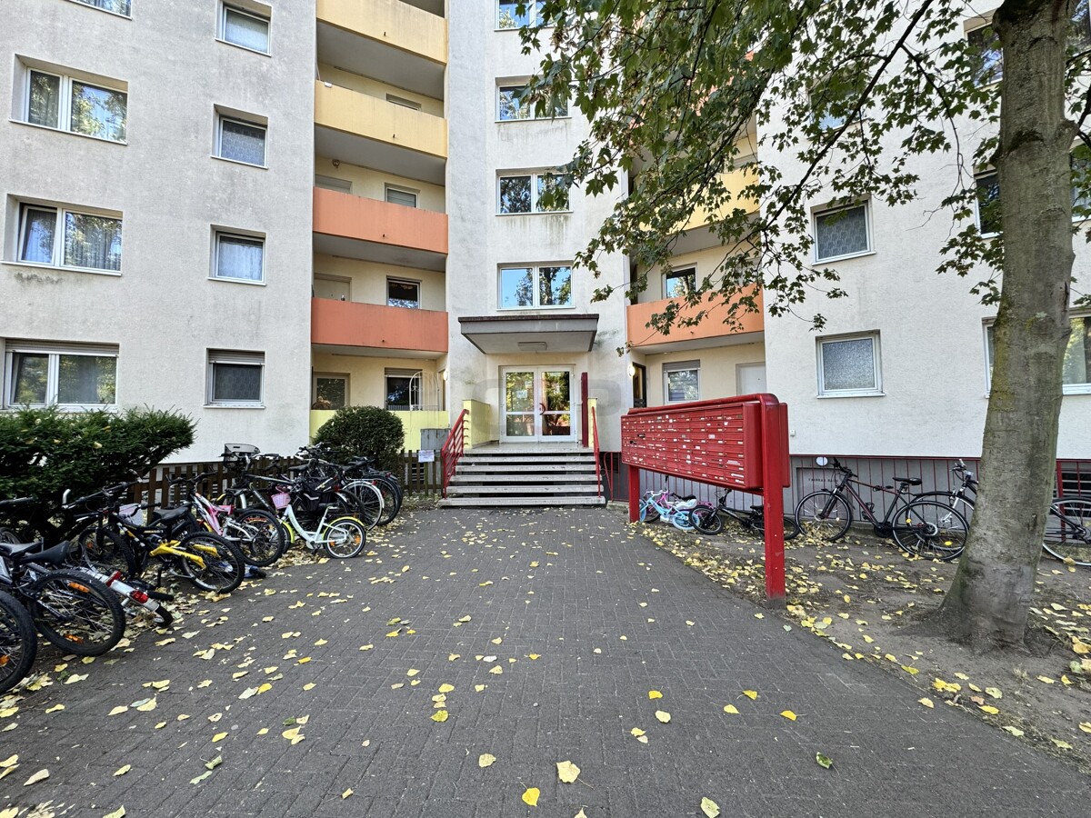 Eingangsbereich Liegenschaft...